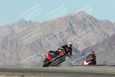 media/Dec-01-2025-Moto Forza (Mon) [[2daa91e15f]]/2-Intermediate Group/Session 4 Turn 9/